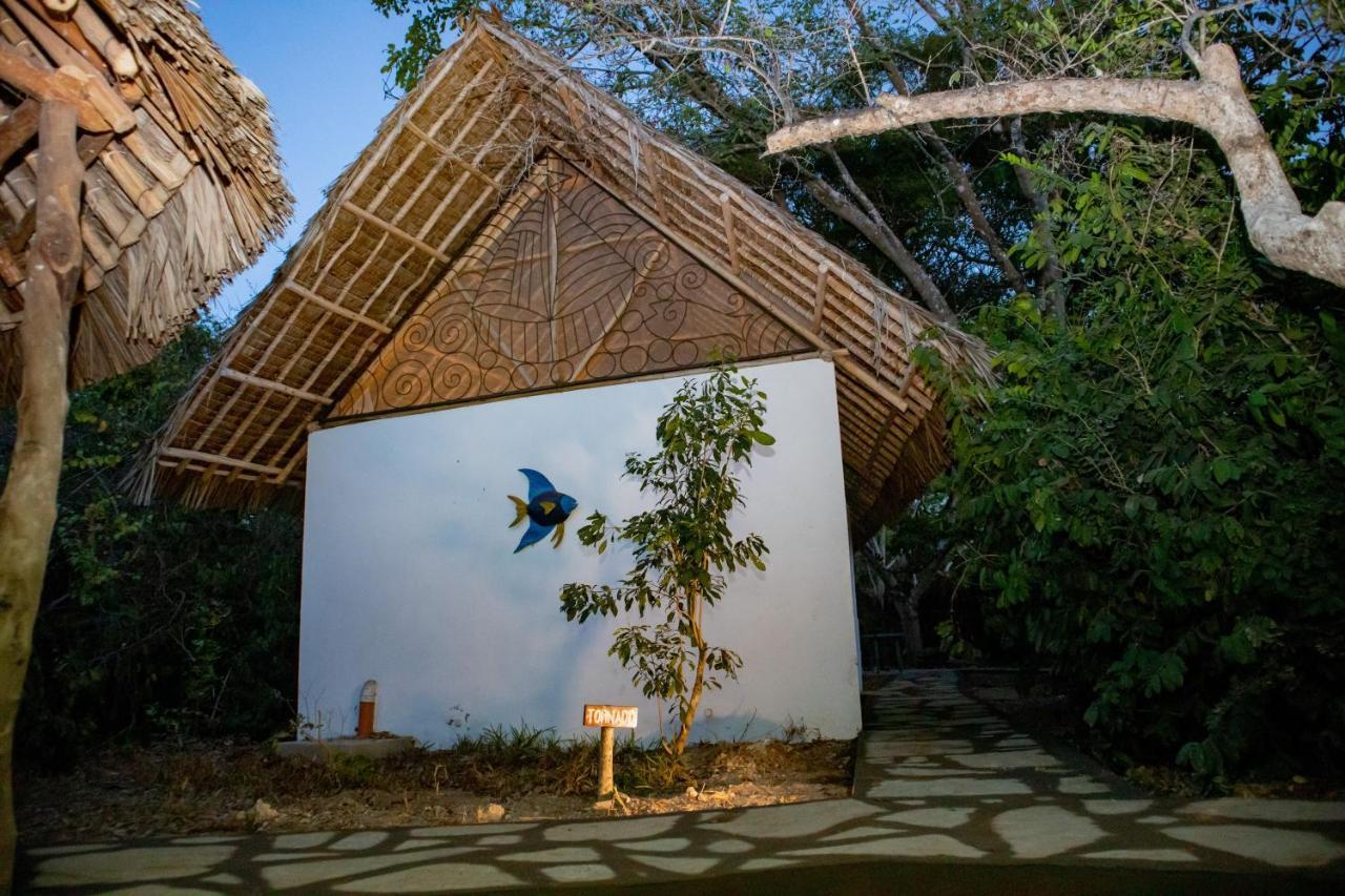 Watamu Beach Cottages B&B Экстерьер фото