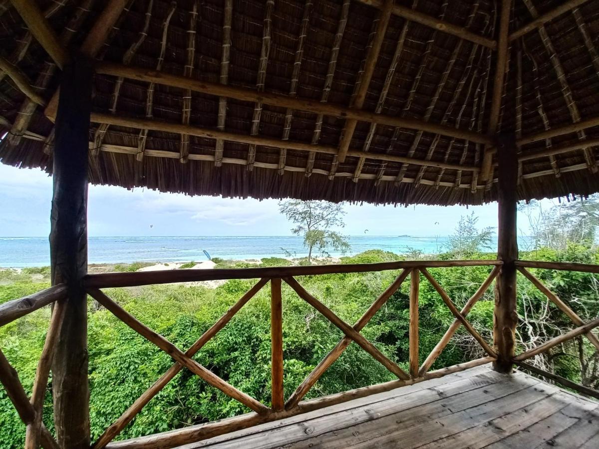 Watamu Beach Cottages B&B Экстерьер фото