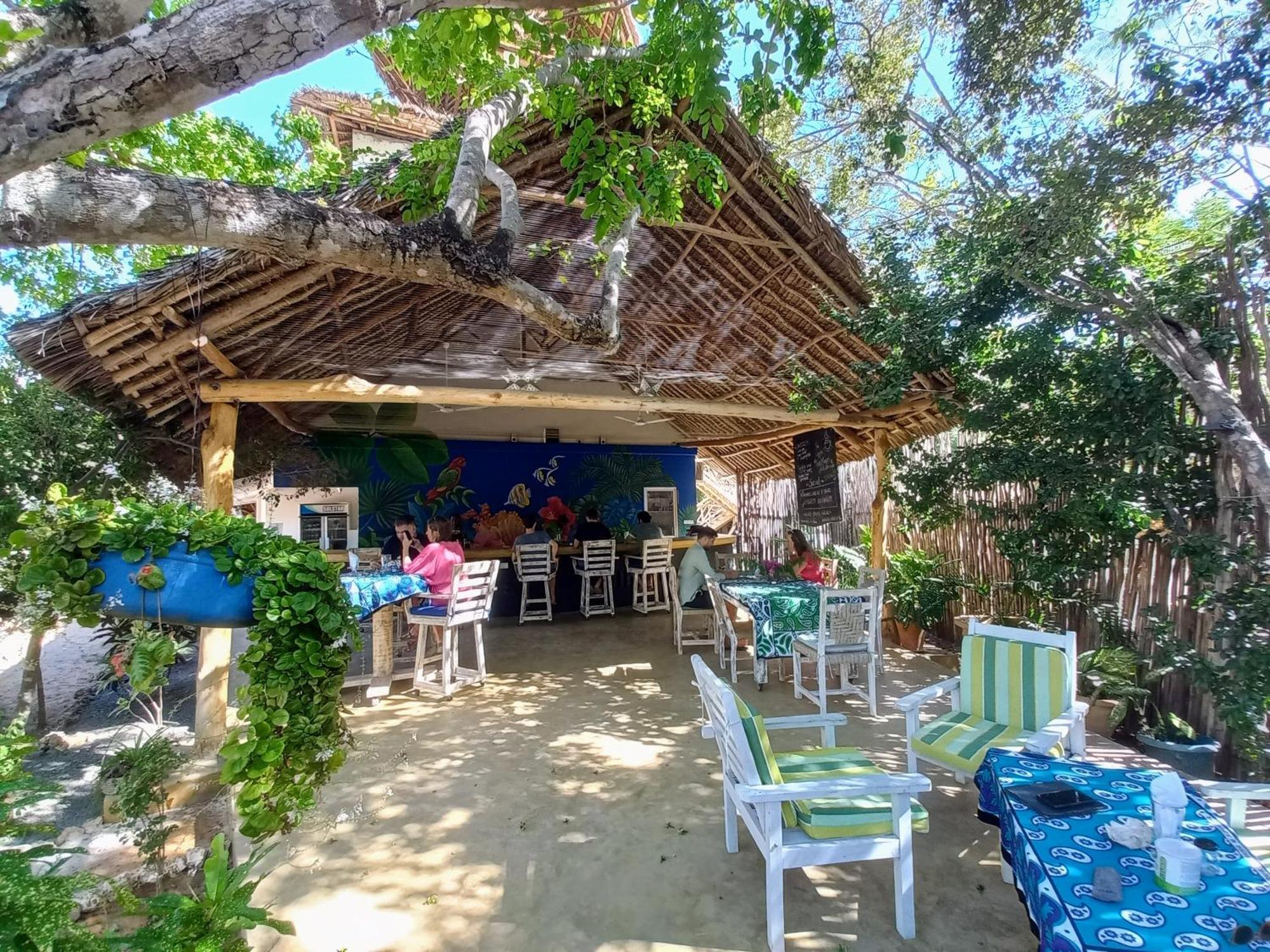 Watamu Beach Cottages B&B Экстерьер фото